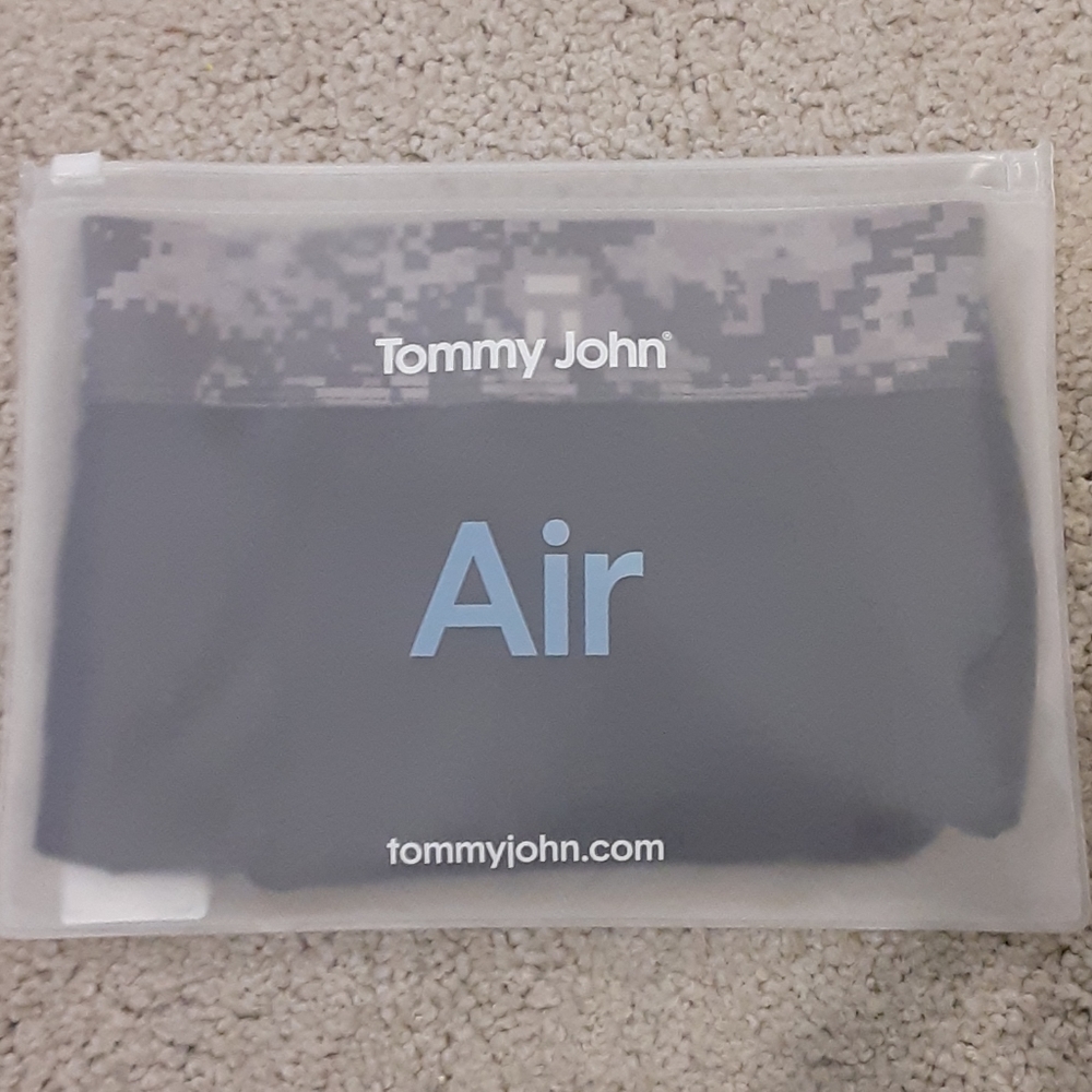 Men's L Tommy John "Air" trunk-style boxer-briefs